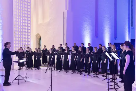 NACHTKONZERT „SONNE, MOND & STERNE